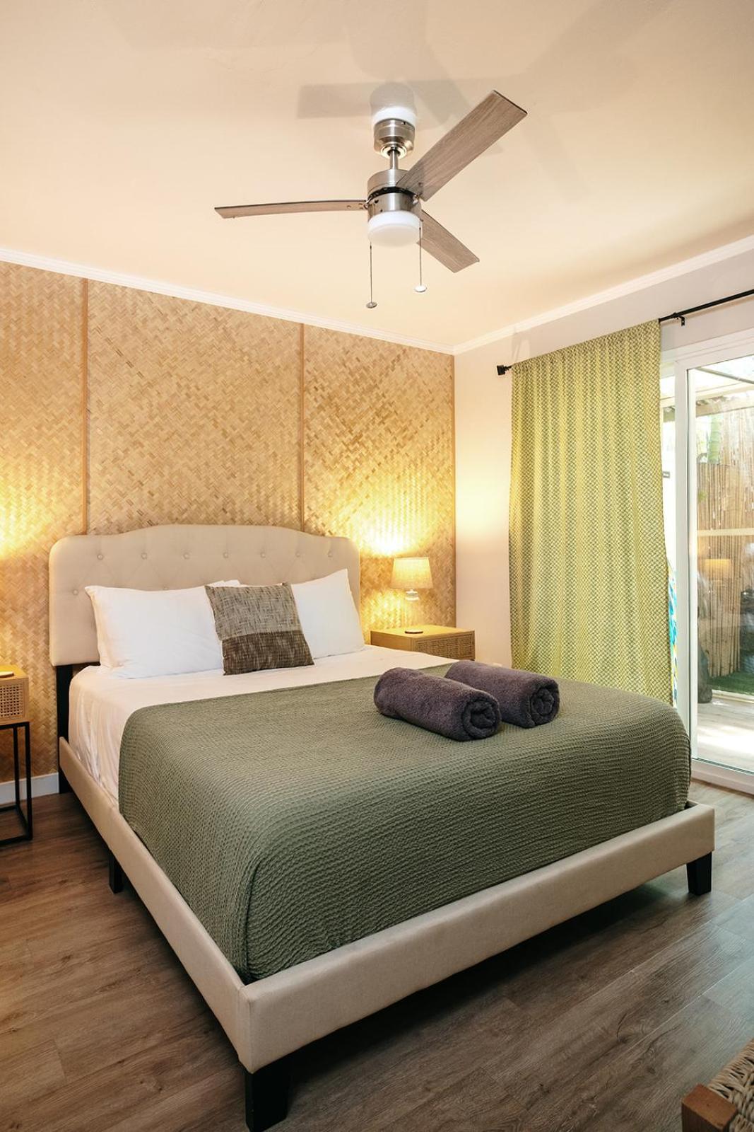 The Alani At Kona Shores Каилуа-Кона Экстерьер фото